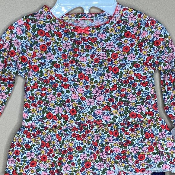 Six Adorable Baby Girl New Born Outfits - Picture 7 of 16